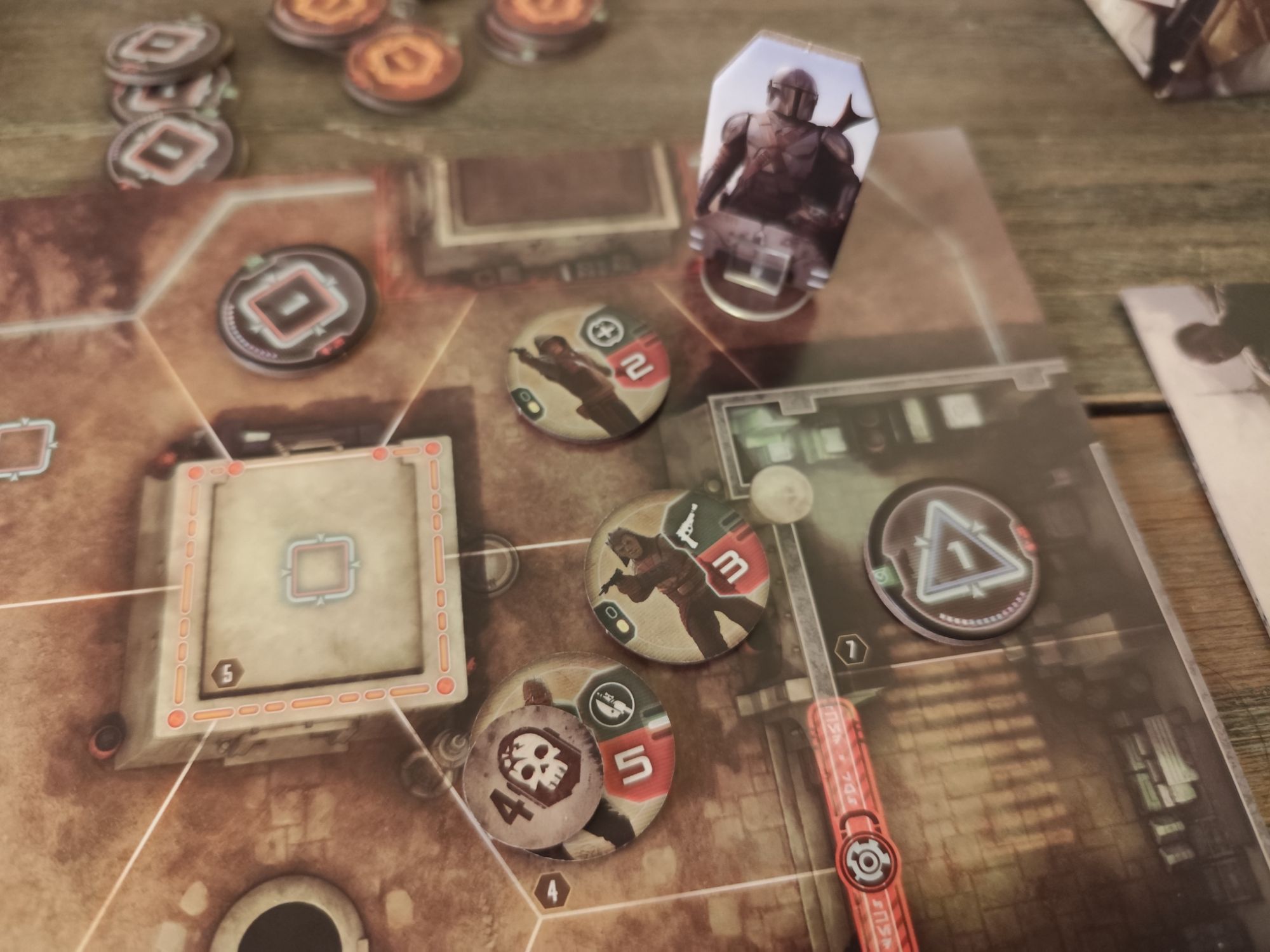 Star Wars The Mandalorian - Monopoly Unisexe Jeu de Société Standar